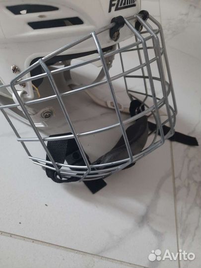 Маска на хоккейный шлем