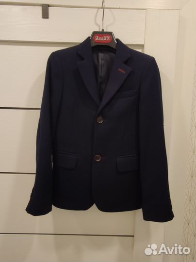Пиджак для мальчика 128