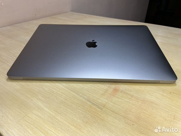 Apple macbook pro 15 2019