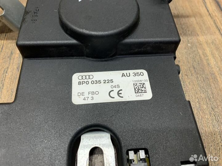 Audi A3 8P Блок электронный усилитель антенны