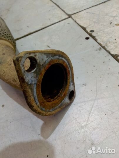 Приемная труба глушителя правая (Kia Quoris)