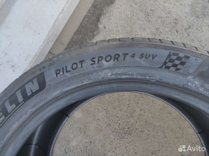 Michelin Pilot Sport 4 SUV 285/45 R22 и 325/40 R22 114Y
