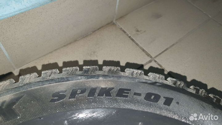 Bridgestone Blizzak Spike-01 195/65 R15 91T