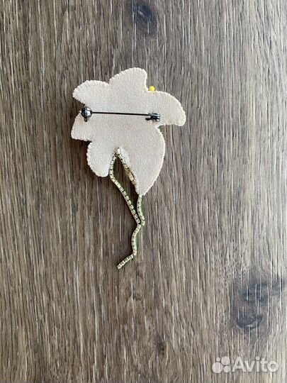 Брошь «Лилия»