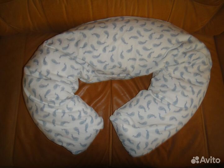 Подушка для кормления ребенка