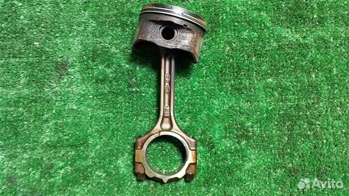 Поршень с шатуном Hyundai I20 2009