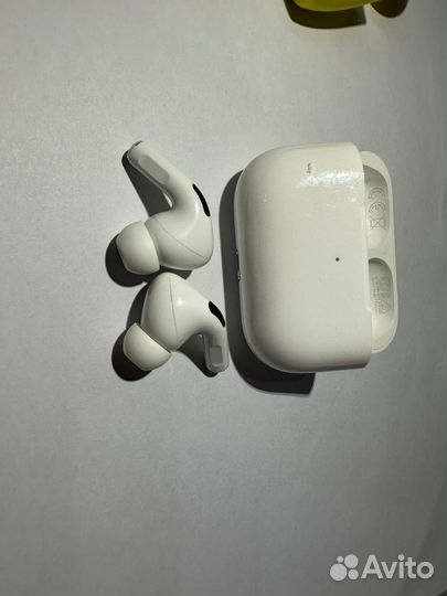 Apple Airpods pro (оригинал)