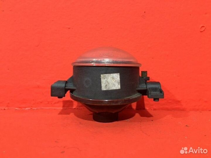 Фара противотуманная передняя правая Ford Focus 2