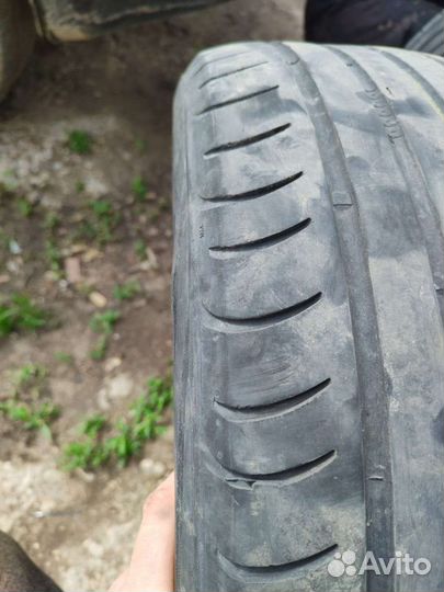 Viatti Strada Asimmetrico 215/50 R17 200K