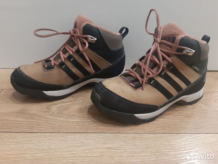 Ботинки детские Adidas 31