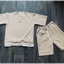 Спортивный костюм Nike футболка и шорты бежевый
