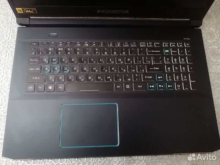 Ноутбук Acer Predator Helios 300 PH317-54