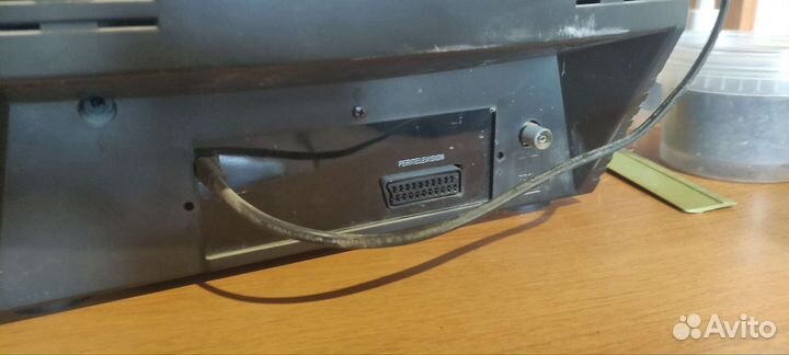 Телевизор бу маленький