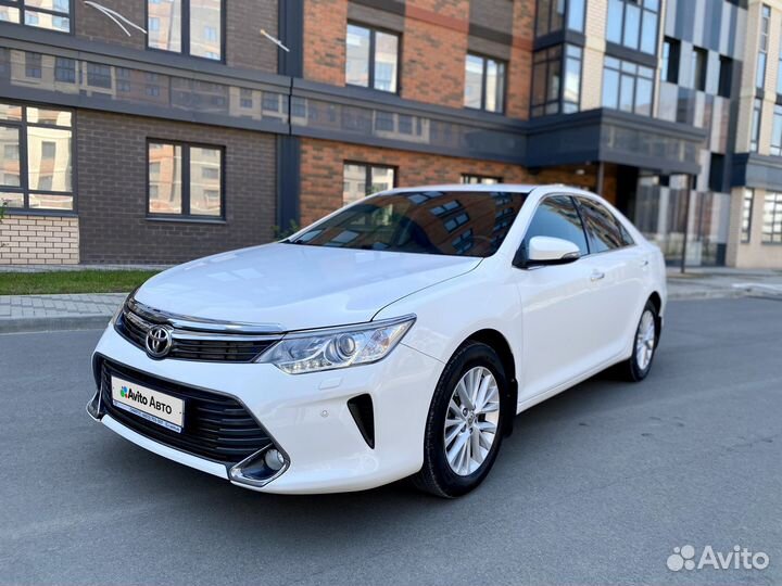 Toyota Camry 2.5 AT, 2015, 122 000 км