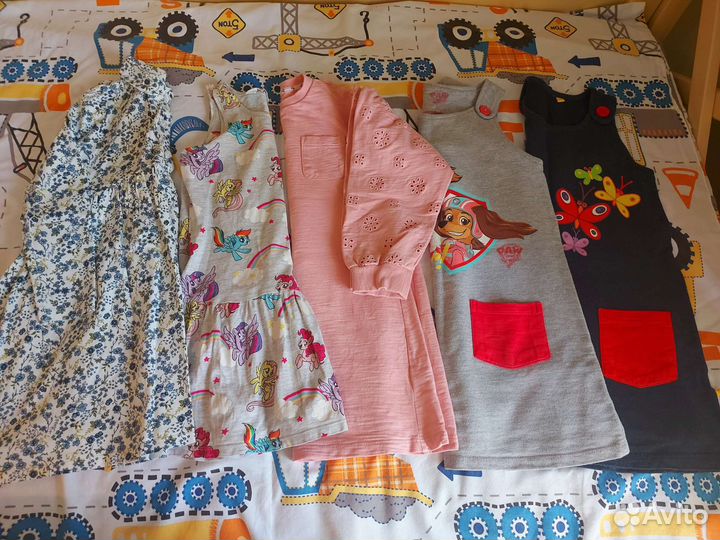 Вещи для девочки пакетом 104-116р