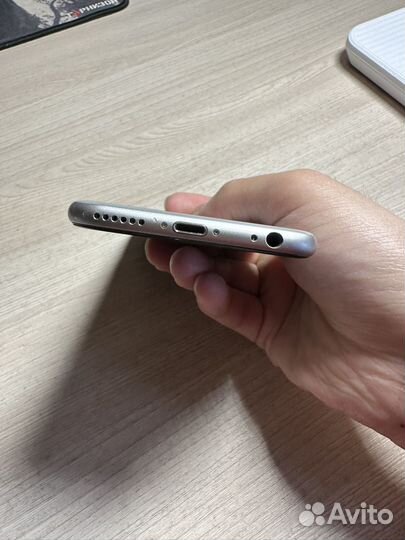iPhone 6S, 128 ГБ