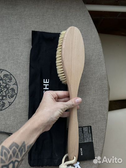 Riche Щетка для сухого массажа