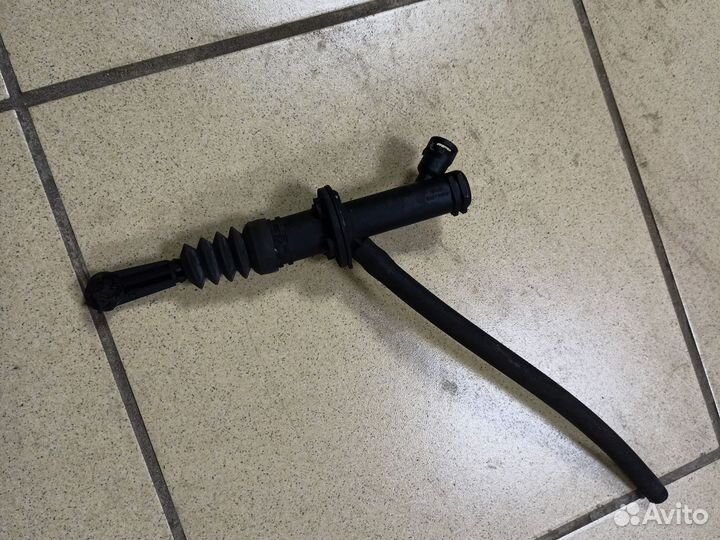 Рено Кангу 2 главный цилиндр сцепления