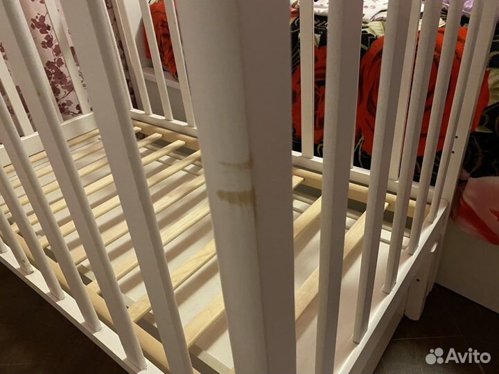 Детская кроватка