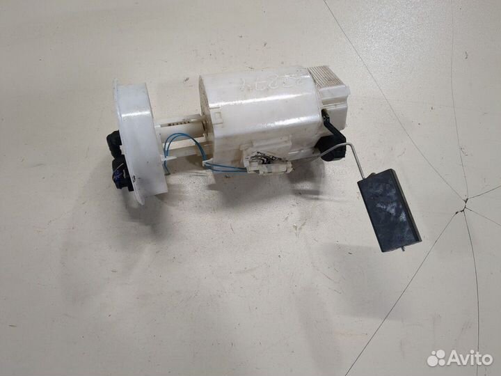 Датчик уровня топлива Volkswagen Golf 4, 2001