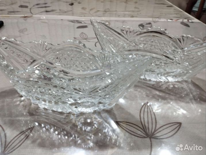 Хрустальная ваза