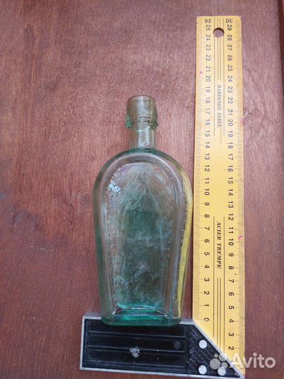 Старинные бутылочки, пузырьки флаконы