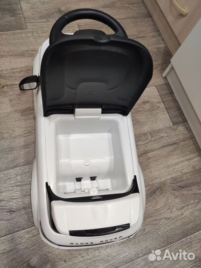 Машинка каталка толокар