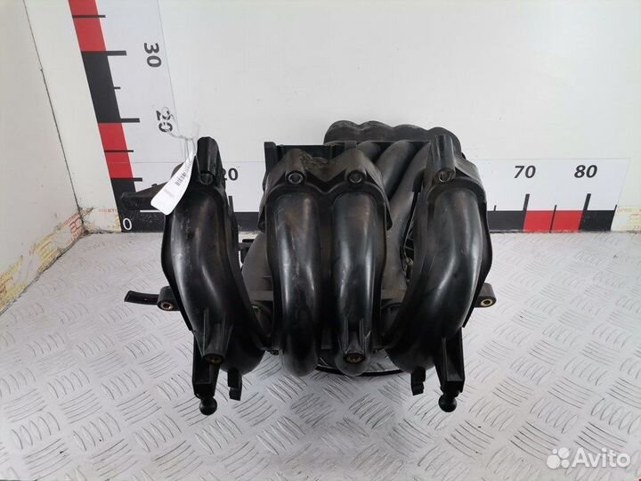 Коллектор впускной для Volkswagen Golf 4