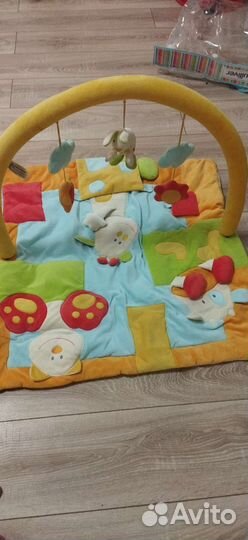 Развивающий коврик
