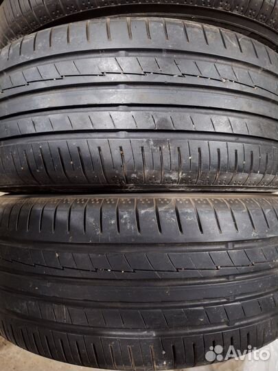 Yokohama BluEarth AE50 215/55 R17 94W