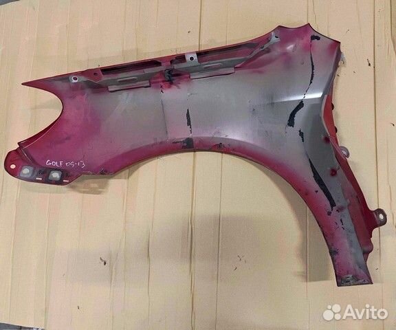 Крыло 5K6821022B переднее правое Volkswagen Golf 6
