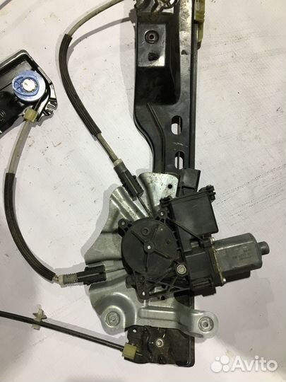 Стеклоподъемник opel astra j