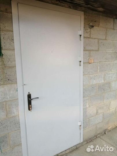 Дверь металлическая новая