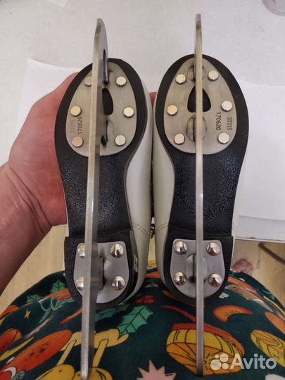 Коньки фигурные детские Oxelo 27 размер