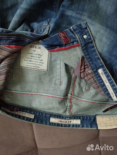 Продам мужские джинсы, Италия