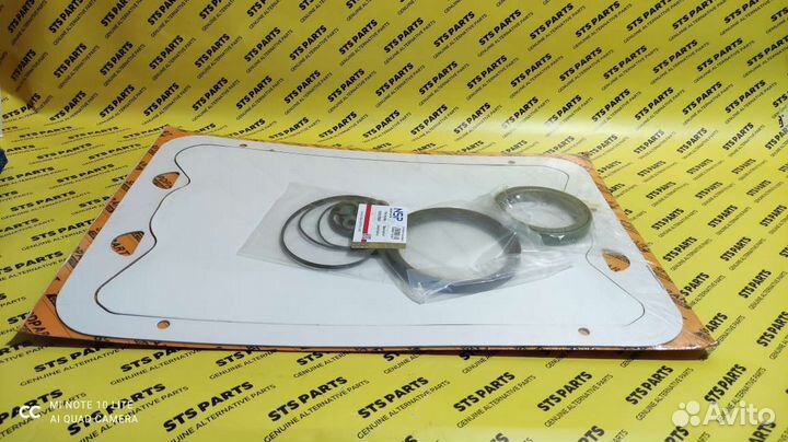 320/09218, Комплект прокладок с двумя сальниками