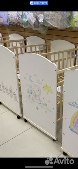 Детская кроватка