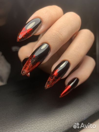 Мастер маникюра, педикюра, наращивания ногтей