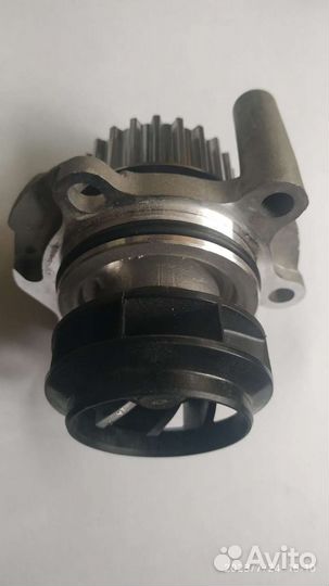 Водяной насос (помпа)