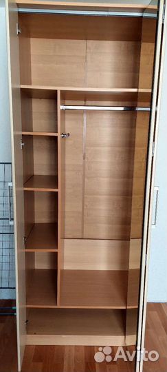 Шкаф