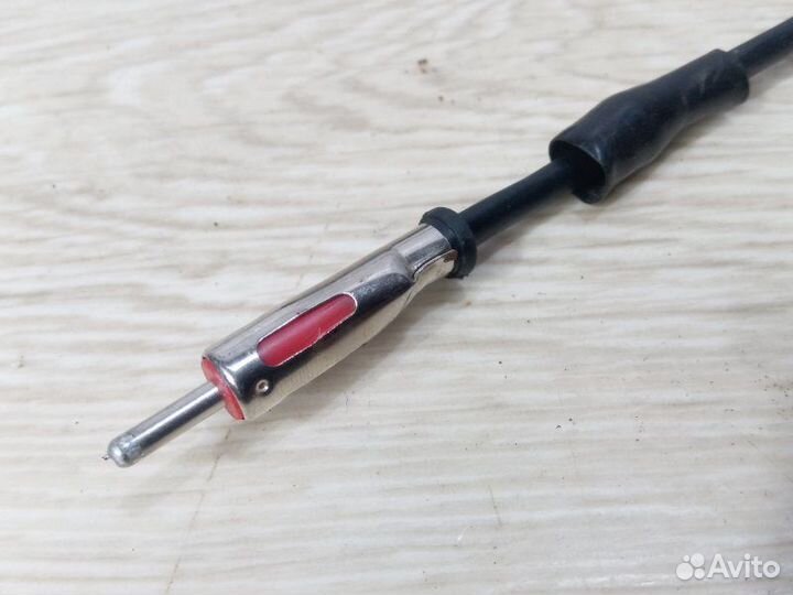 Проводка антенны Renault Logan седан K4M 2014