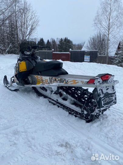 BRP SKI-DOO 800