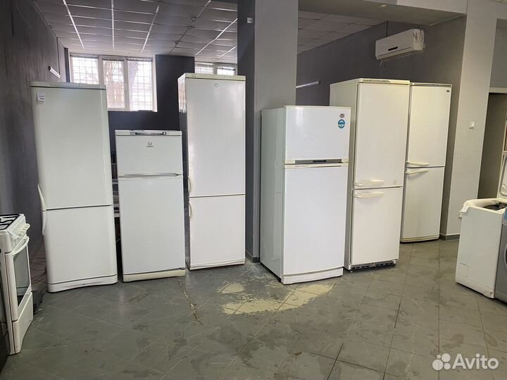 Холодльник. В ассортименте. Доставка