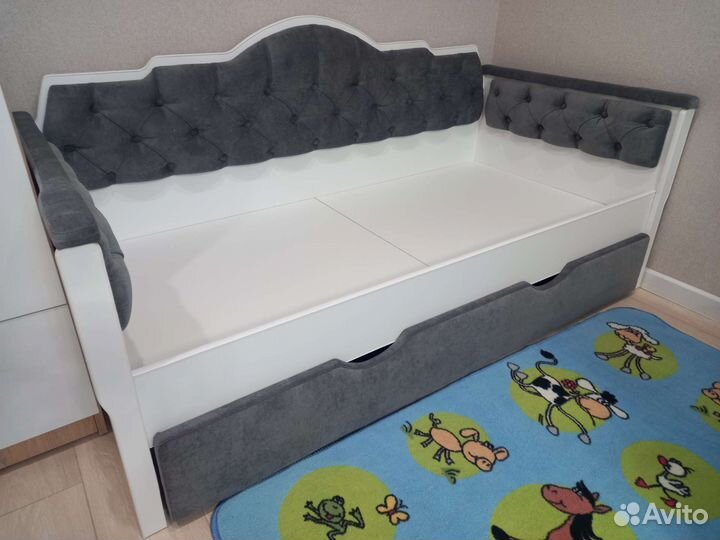 Детская Кровать диванчик тон 17