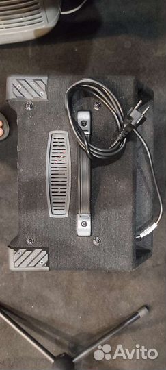 Басовый комбоусилитель Hartke Kickback 10 120 Вт