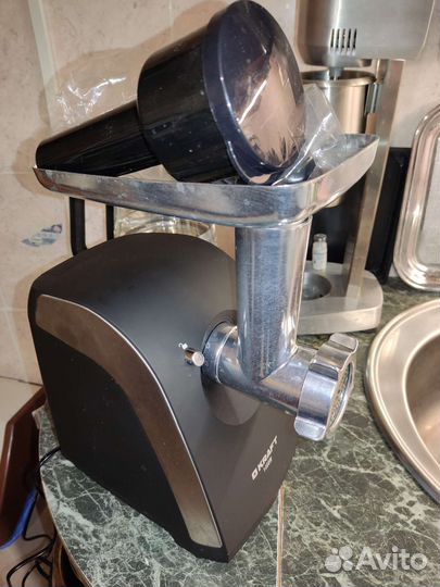 Электромясорубка