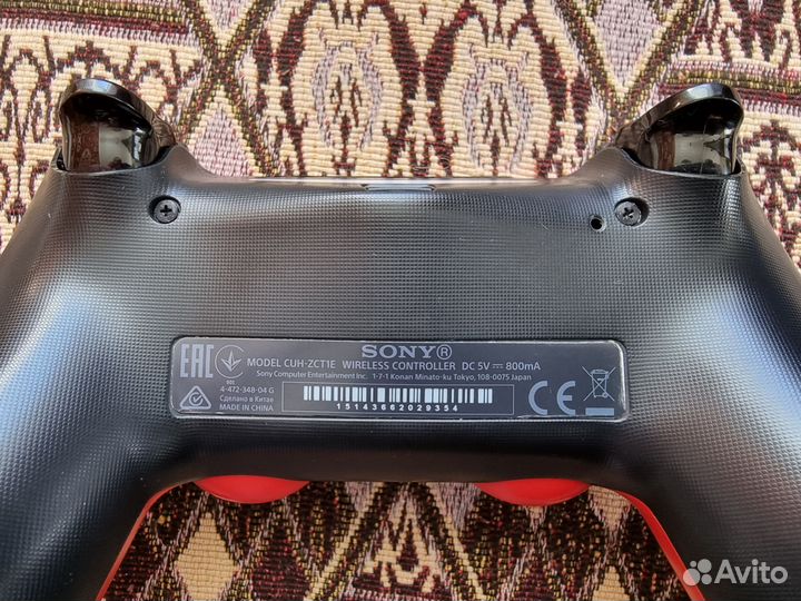 Sony PS4 геймпад
