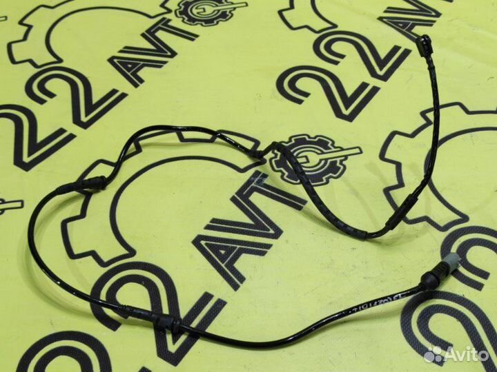 Датчик износа колодок передний Bmw 5-Series F10