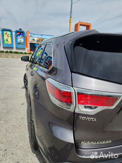 Toyota Highlander 3.5 AT, 2015, 248 000 км
