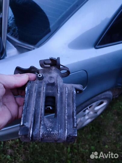 Суппорт задний левый ауди а6с5 а4б5 (AEB)